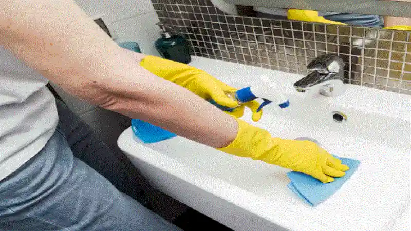 Hidden Bathroom Mold: How to Detect It Before It Spreads