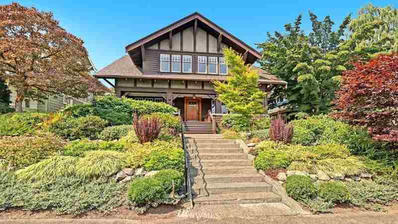 The Real Cost, Layout, and Character of Wallingford Homes